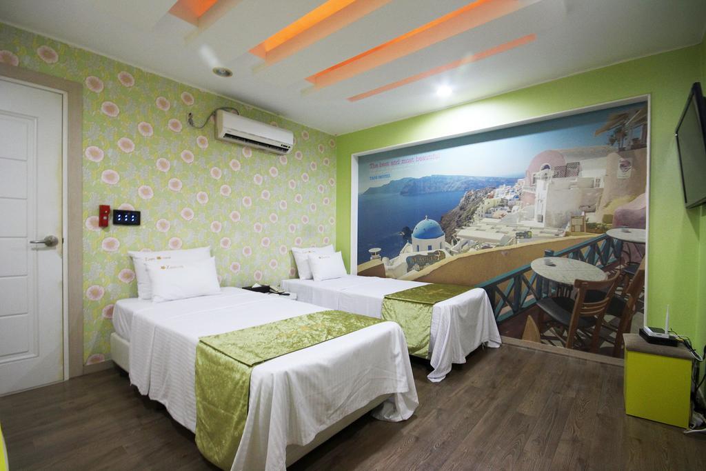Hole In One Hotel Sacheon Zewnętrze zdjęcie