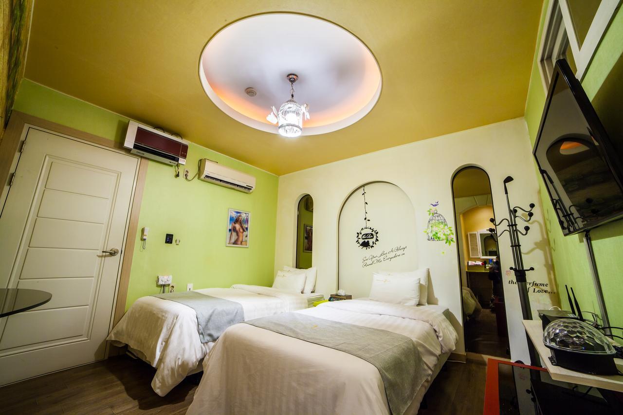 Hole In One Hotel Sacheon Zewnętrze zdjęcie