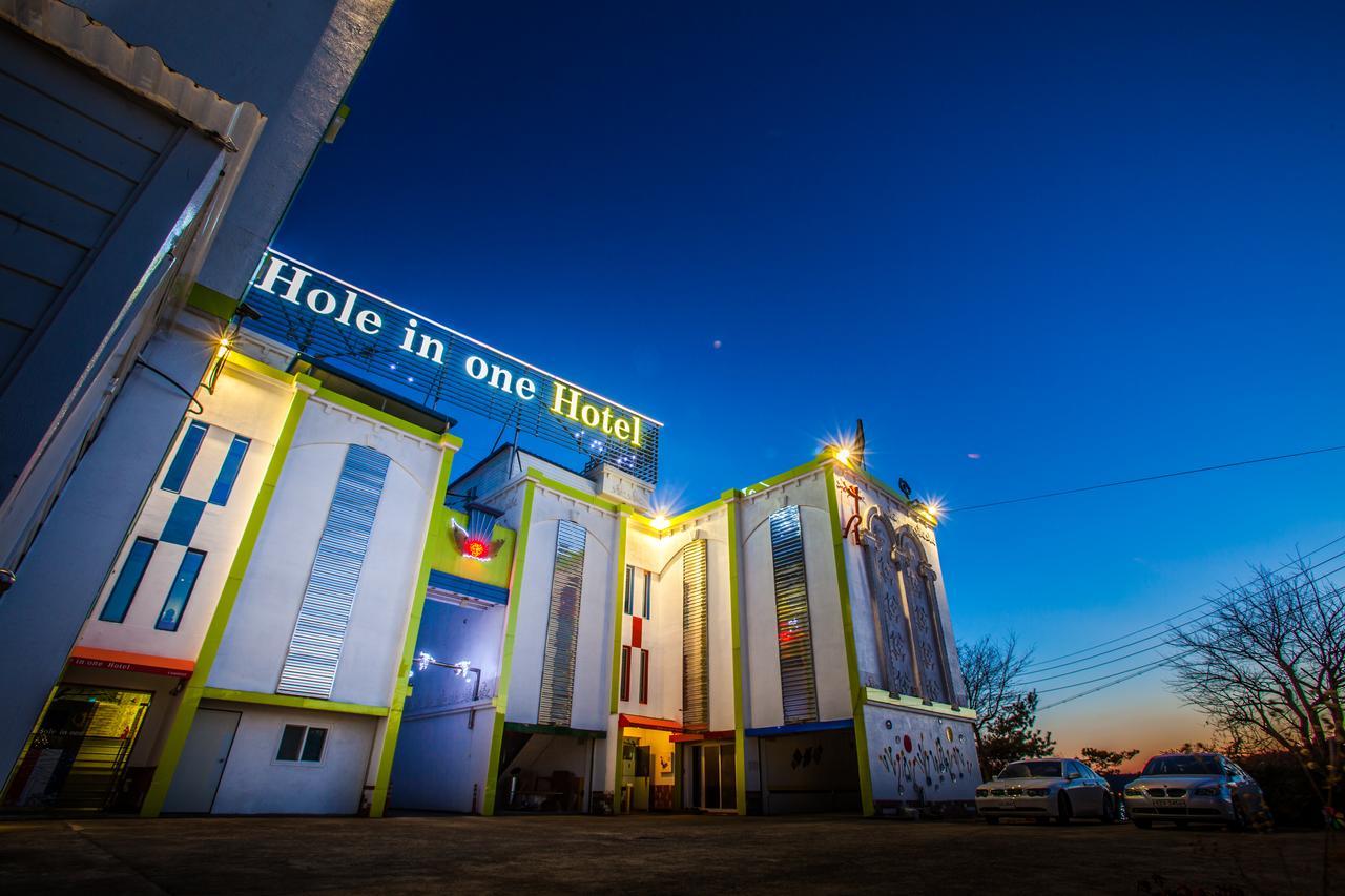 Hole In One Hotel Sacheon Zewnętrze zdjęcie